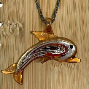 Vintage Glass Dolphin Pendant Necklace Gold Tone Stunning Elegant Style Chic VTG
